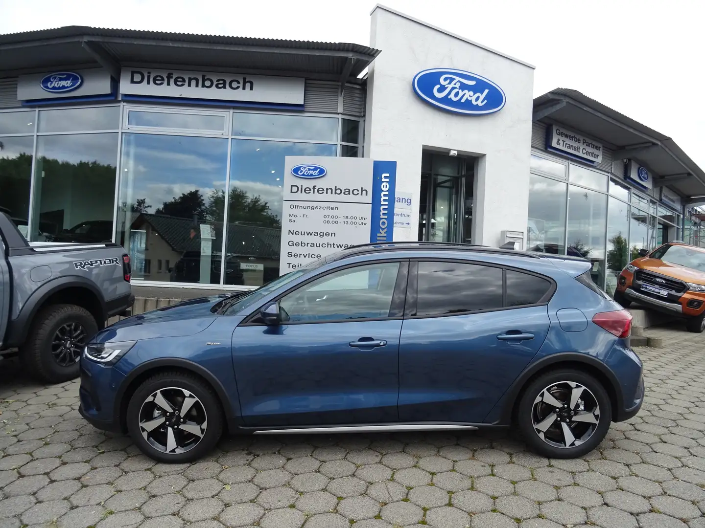 Ford Focus 1.0 Ecoboost M-Hev Active X +ACC+SYNC4+Kamera Blau - 2