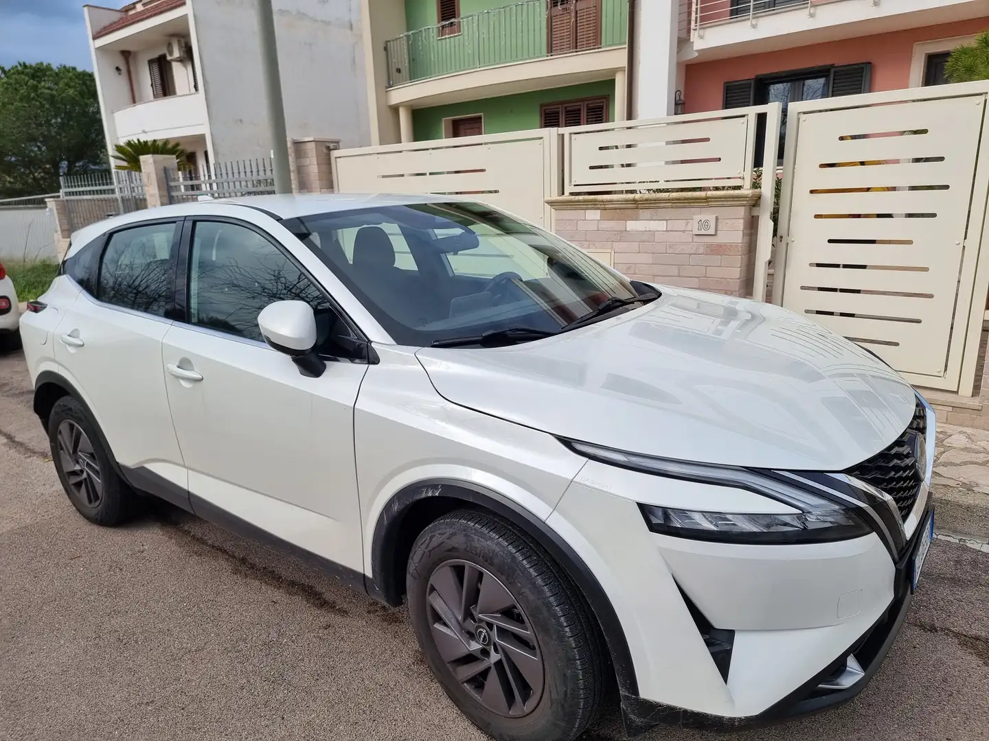 Nissan Qashqai Qashqai 1.3 mhev Business 2wd 140cv Bianco - 1