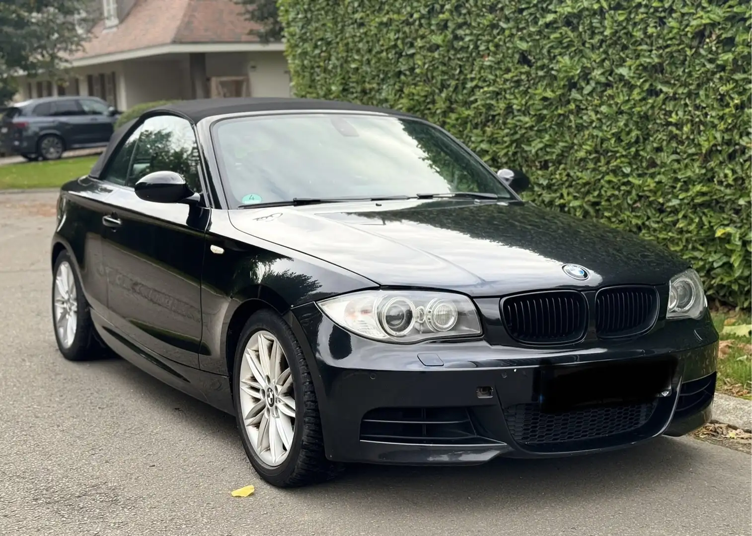 BMW 135 135iA 306 ch Pack M Zwart - 1