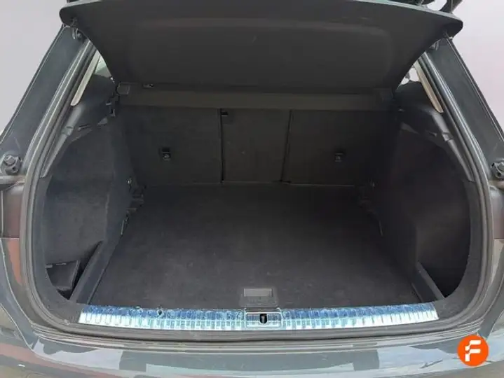 Audi Q3 2021, foto 7