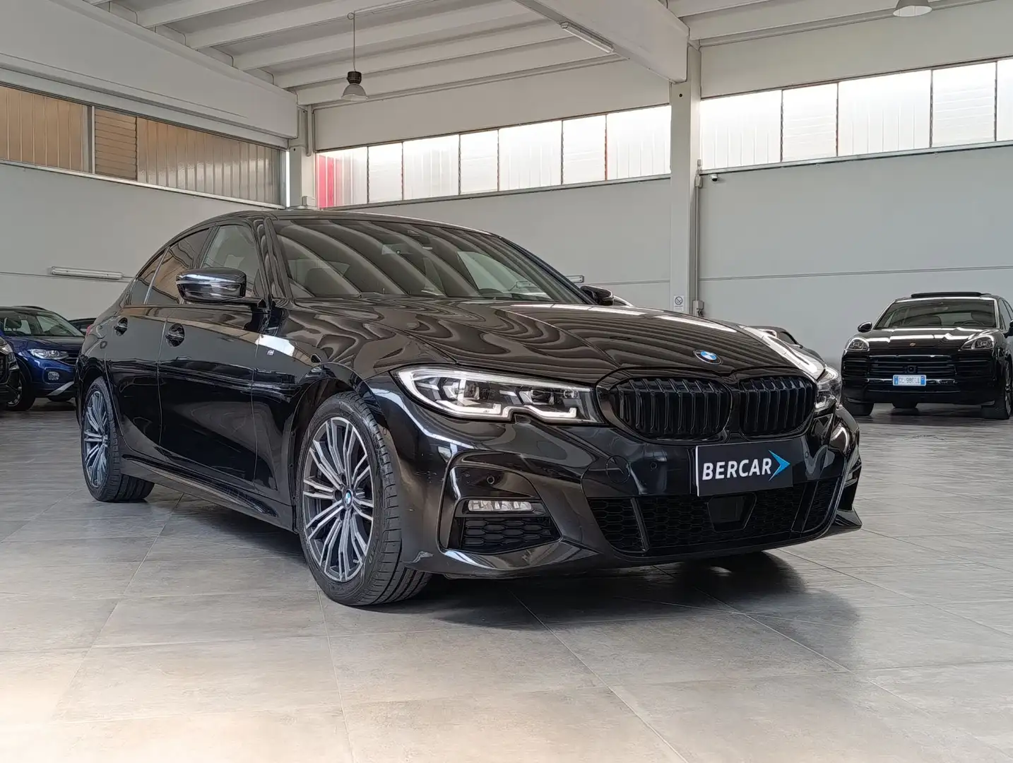 BMW 320 320d Msport*AUTOM*COMFORT ACCESS*HEAD-UP DISPLAY* Nero - 1