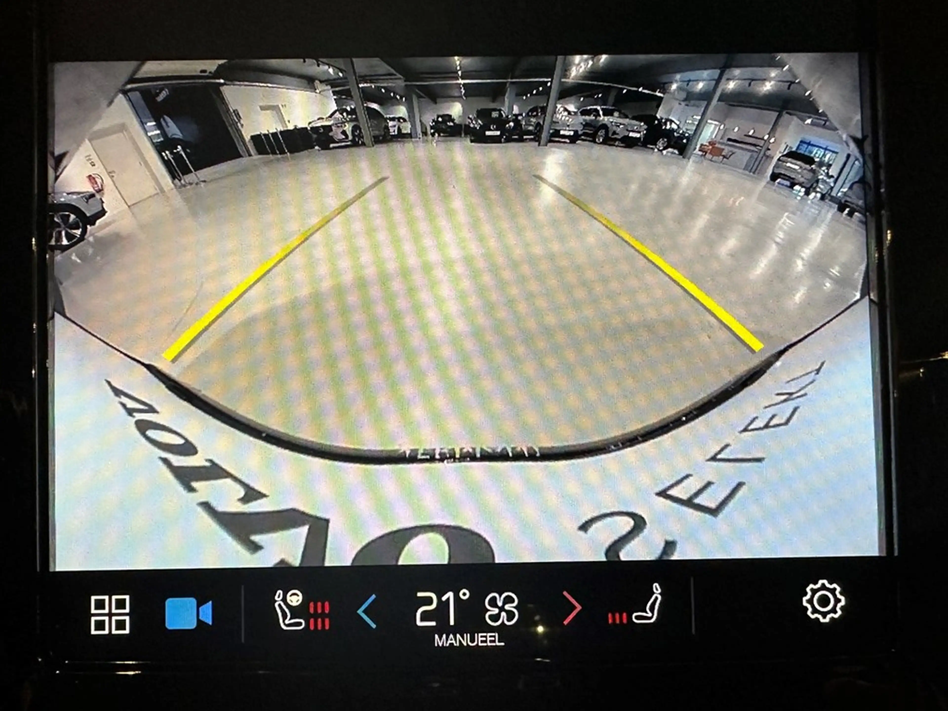 Volvo S90 T8 Recharge Bright Long Range — photo 11