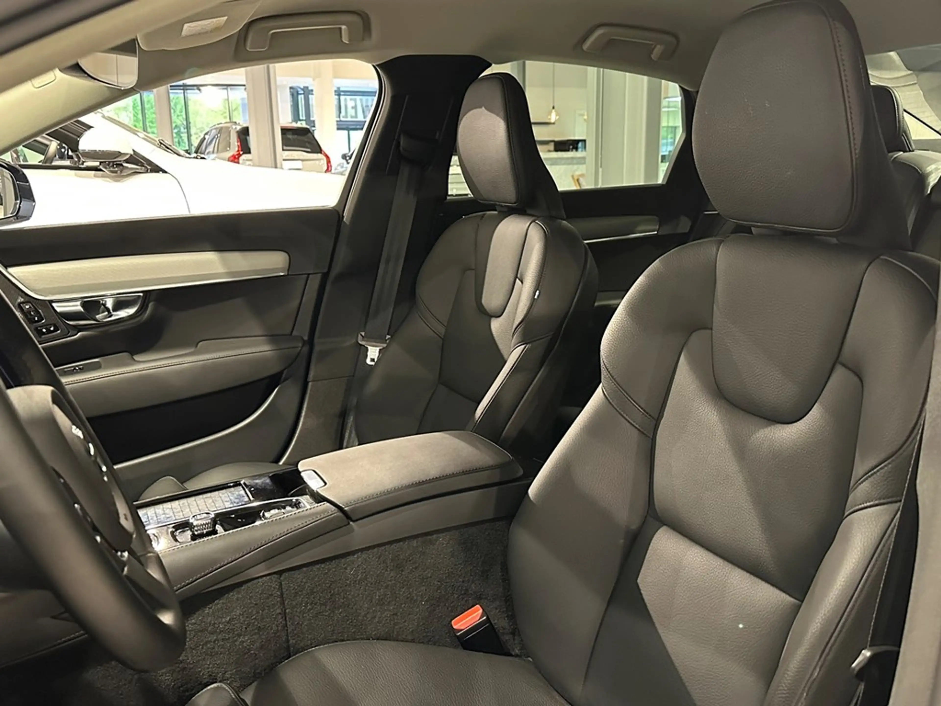 Volvo S90 T8 Recharge Bright Long Range — photo 5