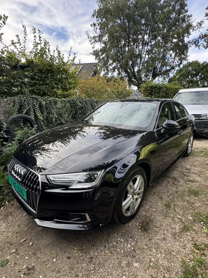 Audi A4 2.0 TDI quattro | 27.000 km German plates new TÜV Zwart - 1