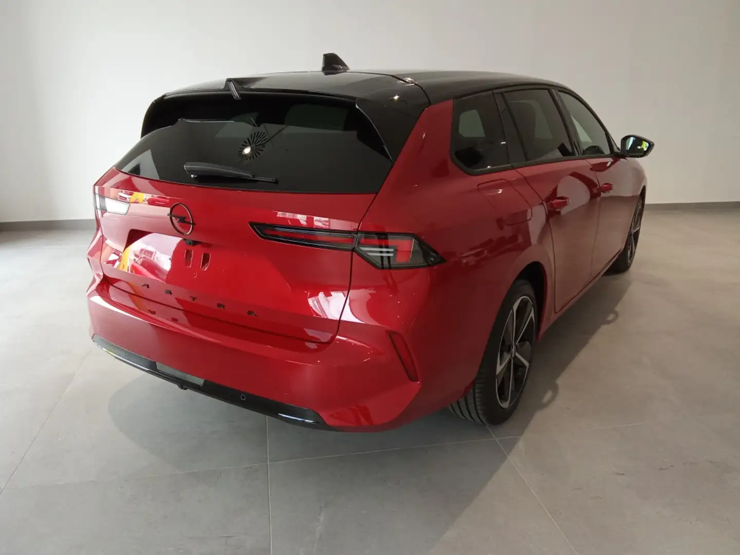 Opel Astra 1.2T XHT Hybrid eDCT6 S/S GS 136 Rojo - 2