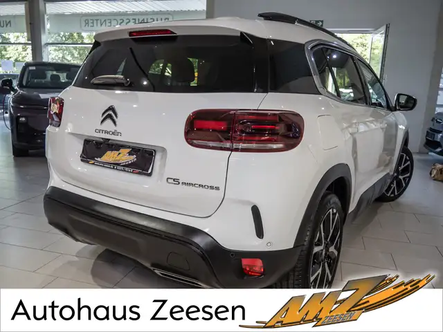 Citroen C5 Aircross view 3