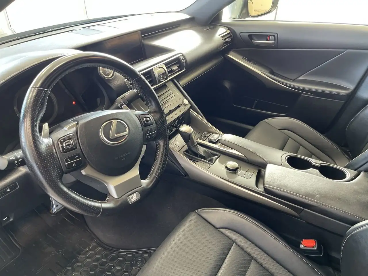 Lexus IS fotografie Lexus IS