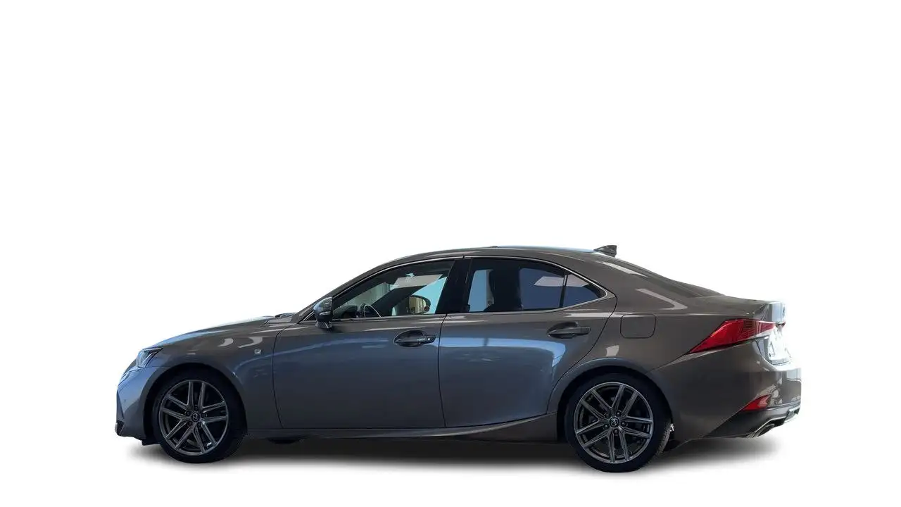 Lexus IS fotografie Lexus IS