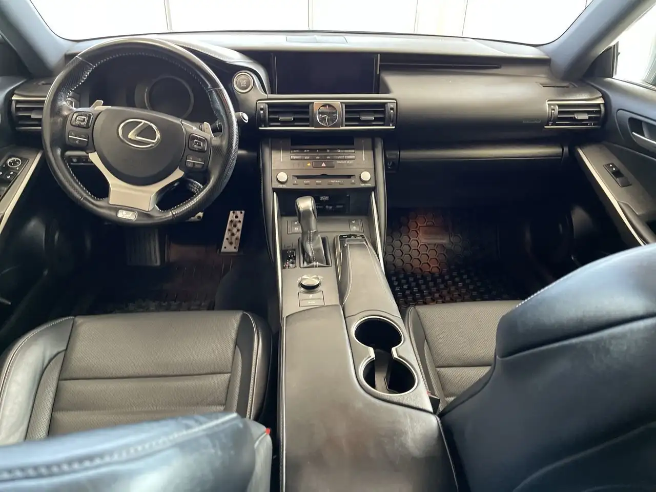 Lexus IS fotografie Lexus IS