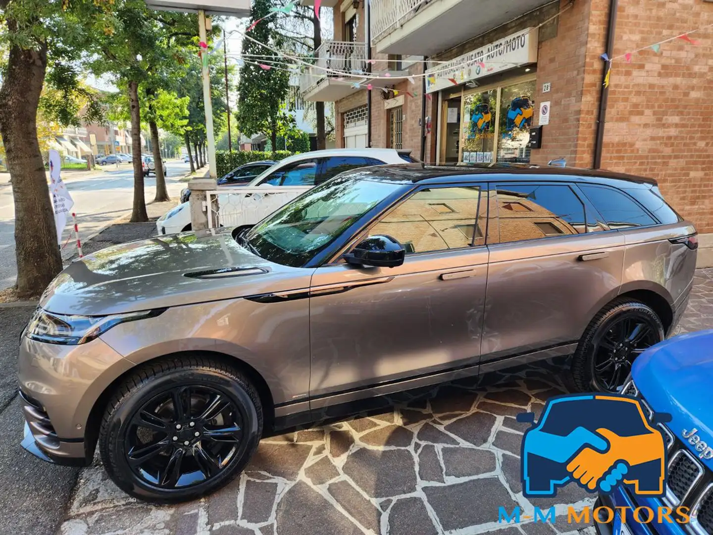 Land Rover Range Rover Velar 2.0D I4 240 CV R-Dynamic Bronze - 2