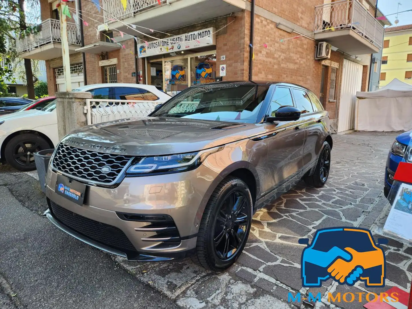 Land Rover Range Rover Velar 2.0D I4 240 CV R-Dynamic Bronze - 1