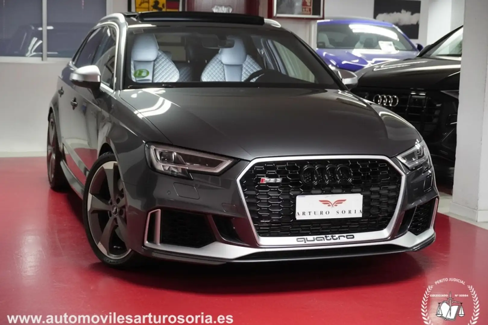 Audi RS3 Sportback quattro S tronic 294kW Grijs - 2