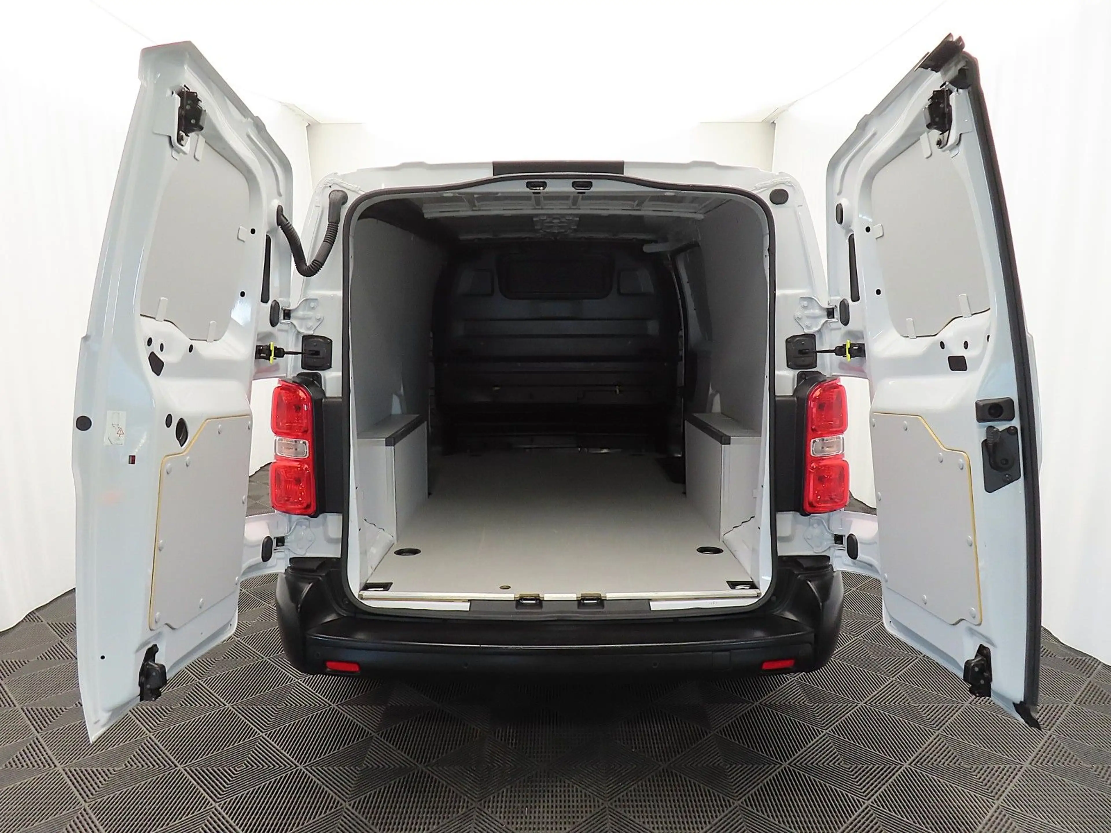 Fiat Scudo L3 2,0 *EXTRALANG L3, 145 PS, inkl. MwSt.* — photo 11