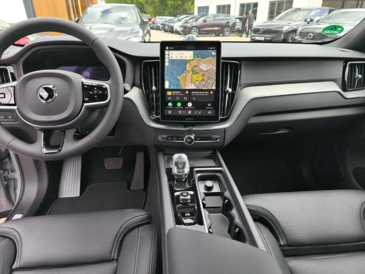 Volvo XC60 2026 — фото 12