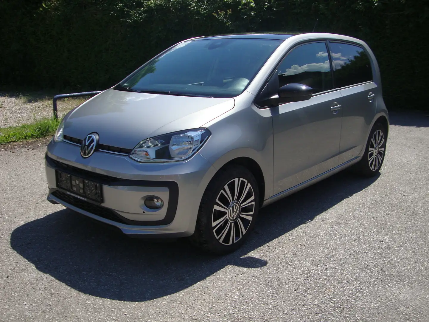 Volkswagen up! Black Style Grau - 1