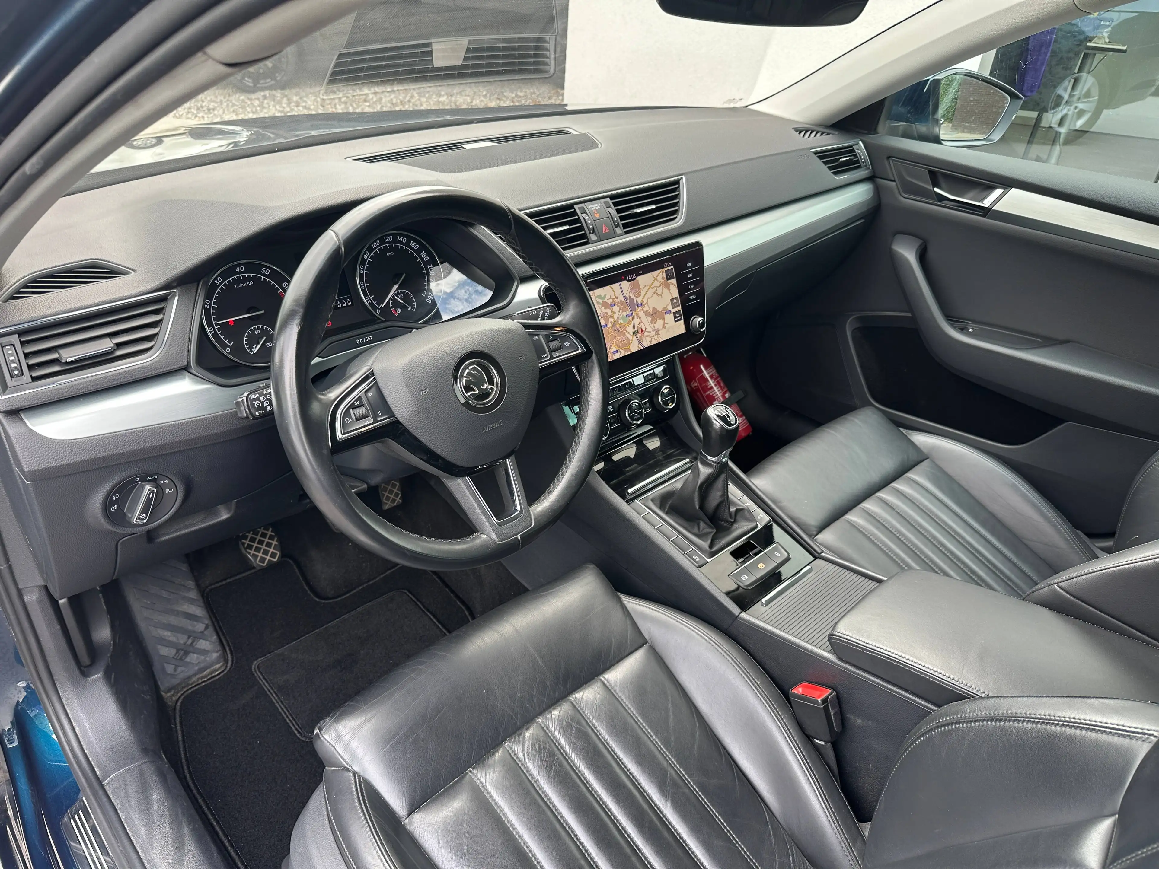 Skoda Superb Superb SW 1.5 TSI met garantie — photo 12
