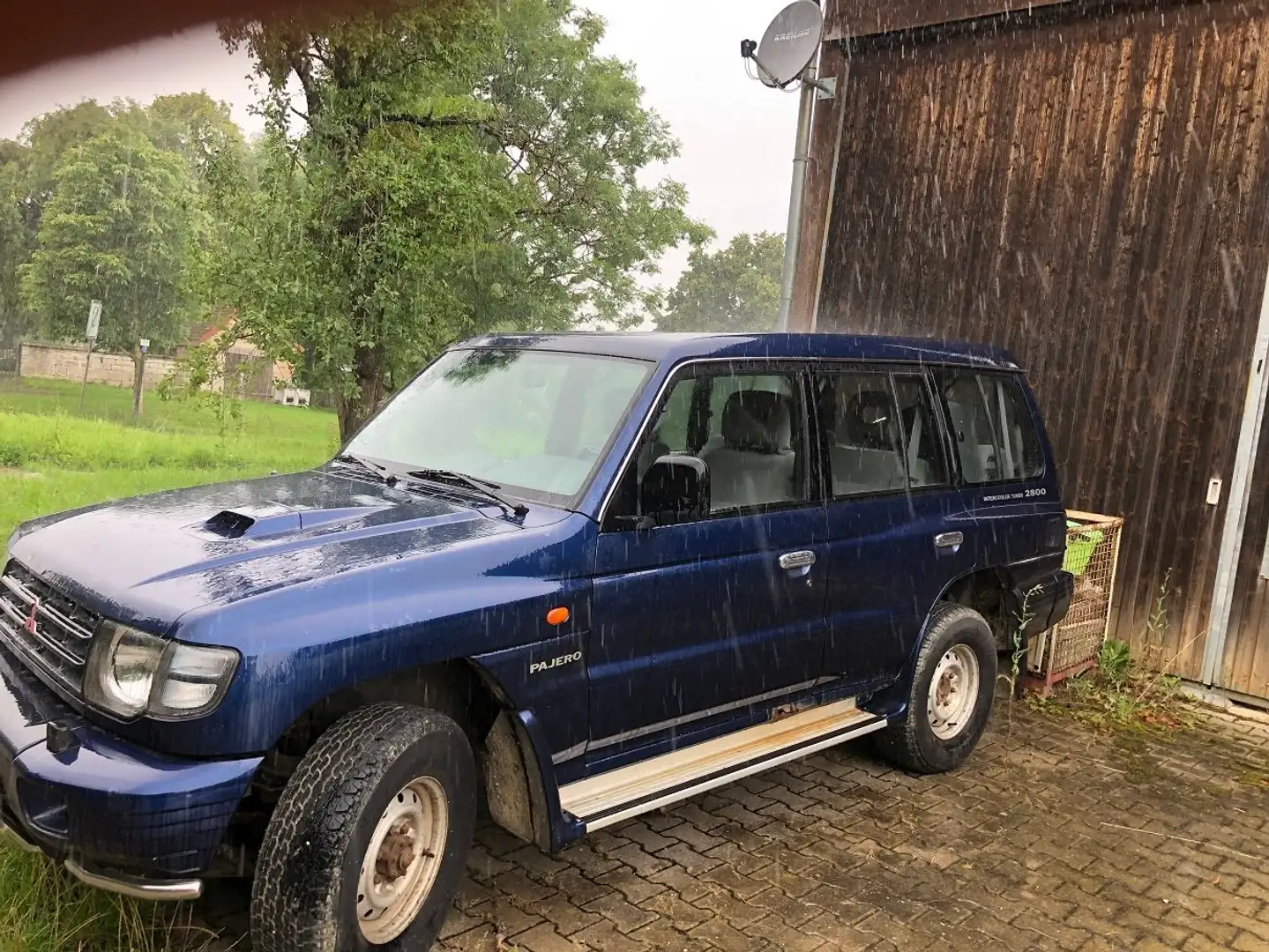 Mitsubishi Pajero Pajero 2800 TD GLS Klima Синий - 1
