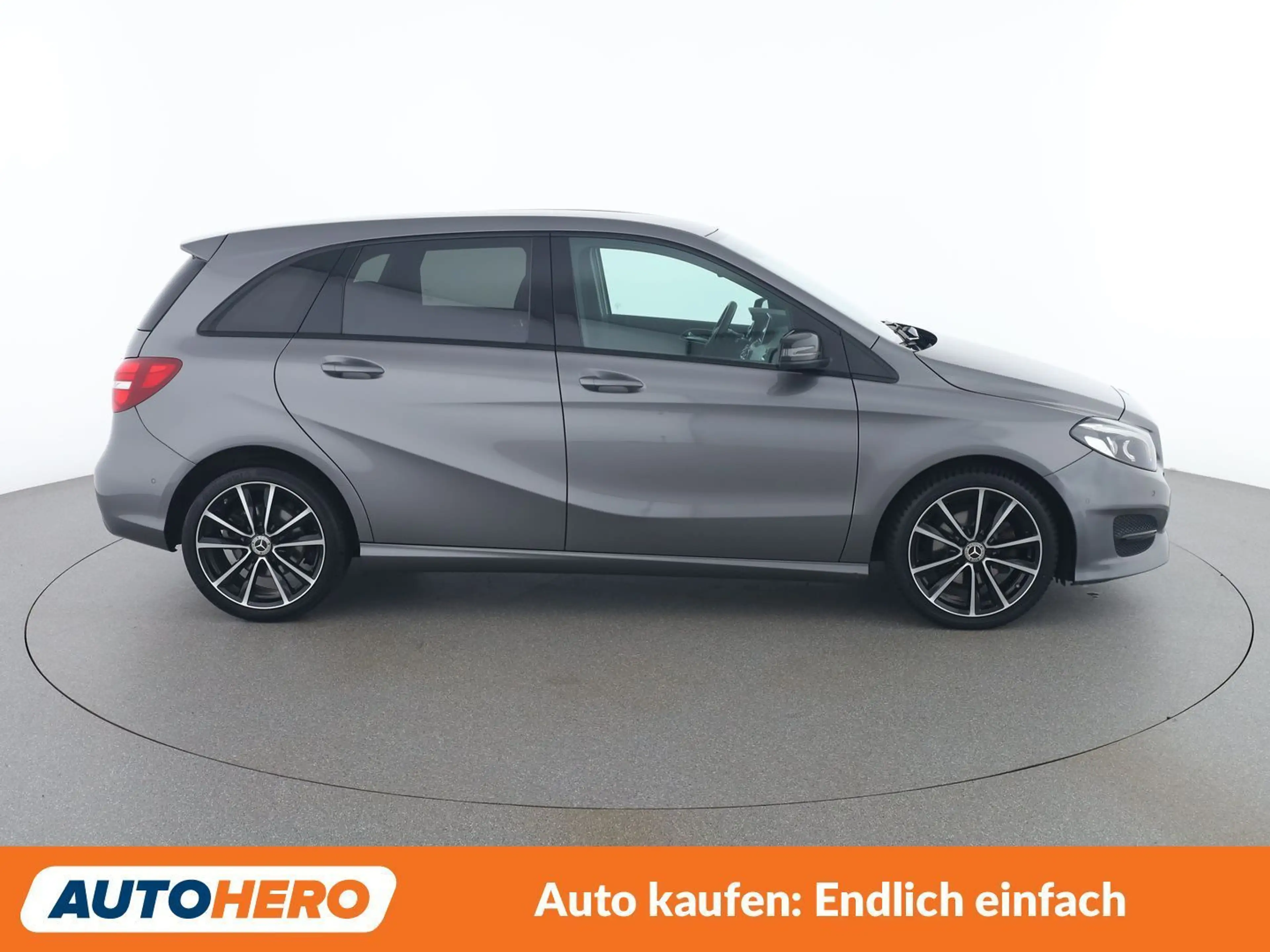 Mercedes-Benz B 220 B 220 d Edition Urban — photo 7