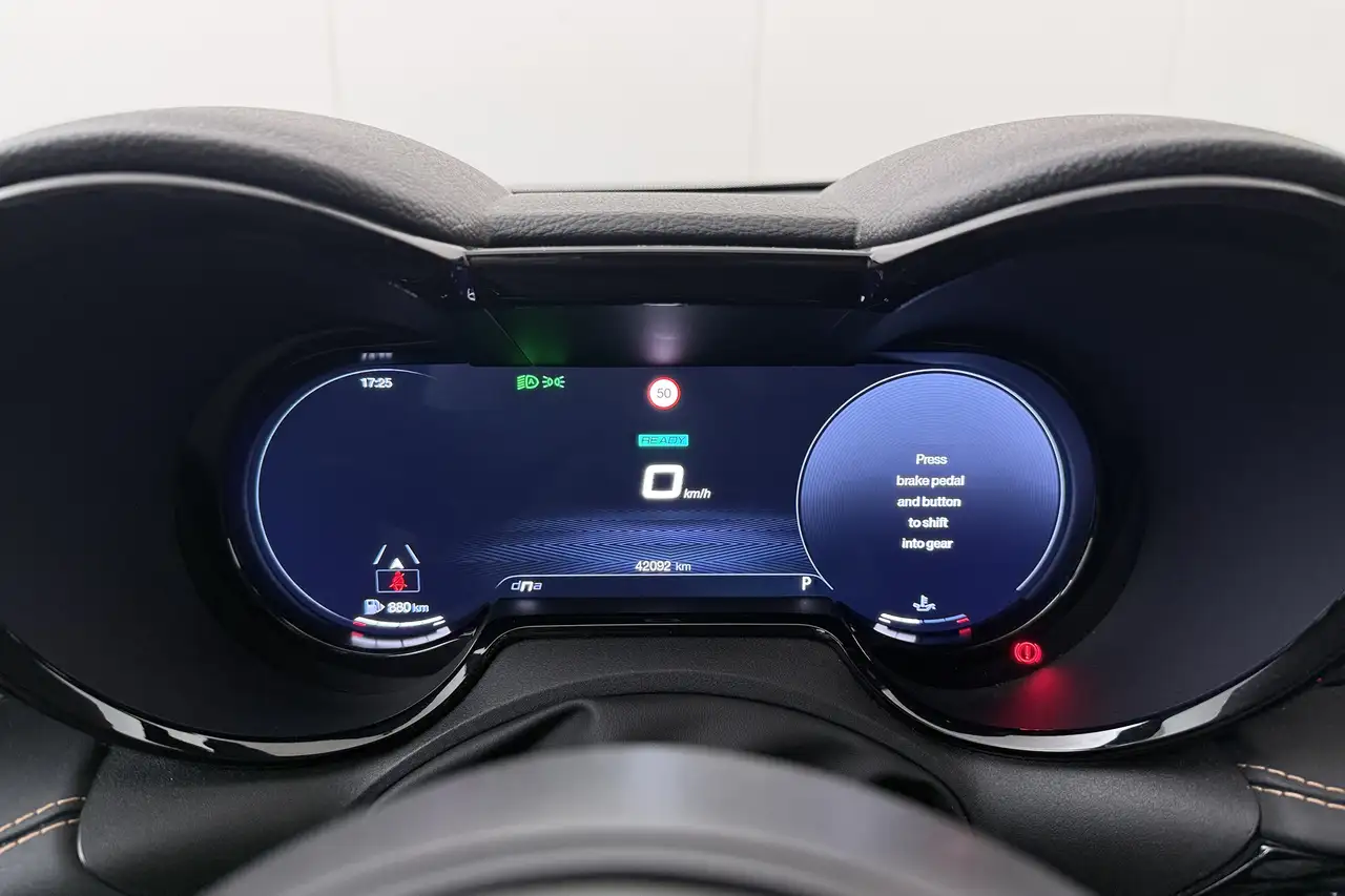 Alfa Romeo Tonale 2025 — фото 18