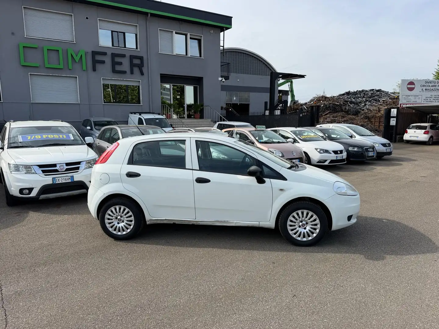 Fiat Grande Punto Grande Punto III 2005 5p 1.4 Gpl 77cv Weiß - 2
