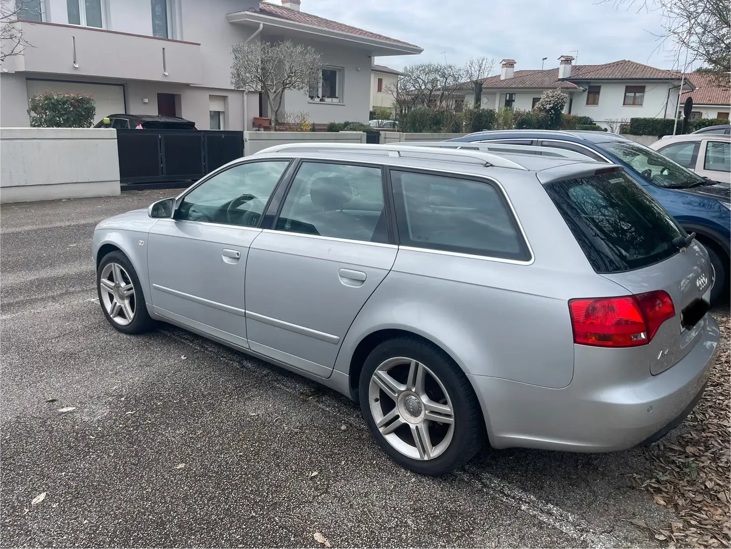 Audi A4 A4 III 2004 Avant Avant 2.0 tdi Grigio - 1
