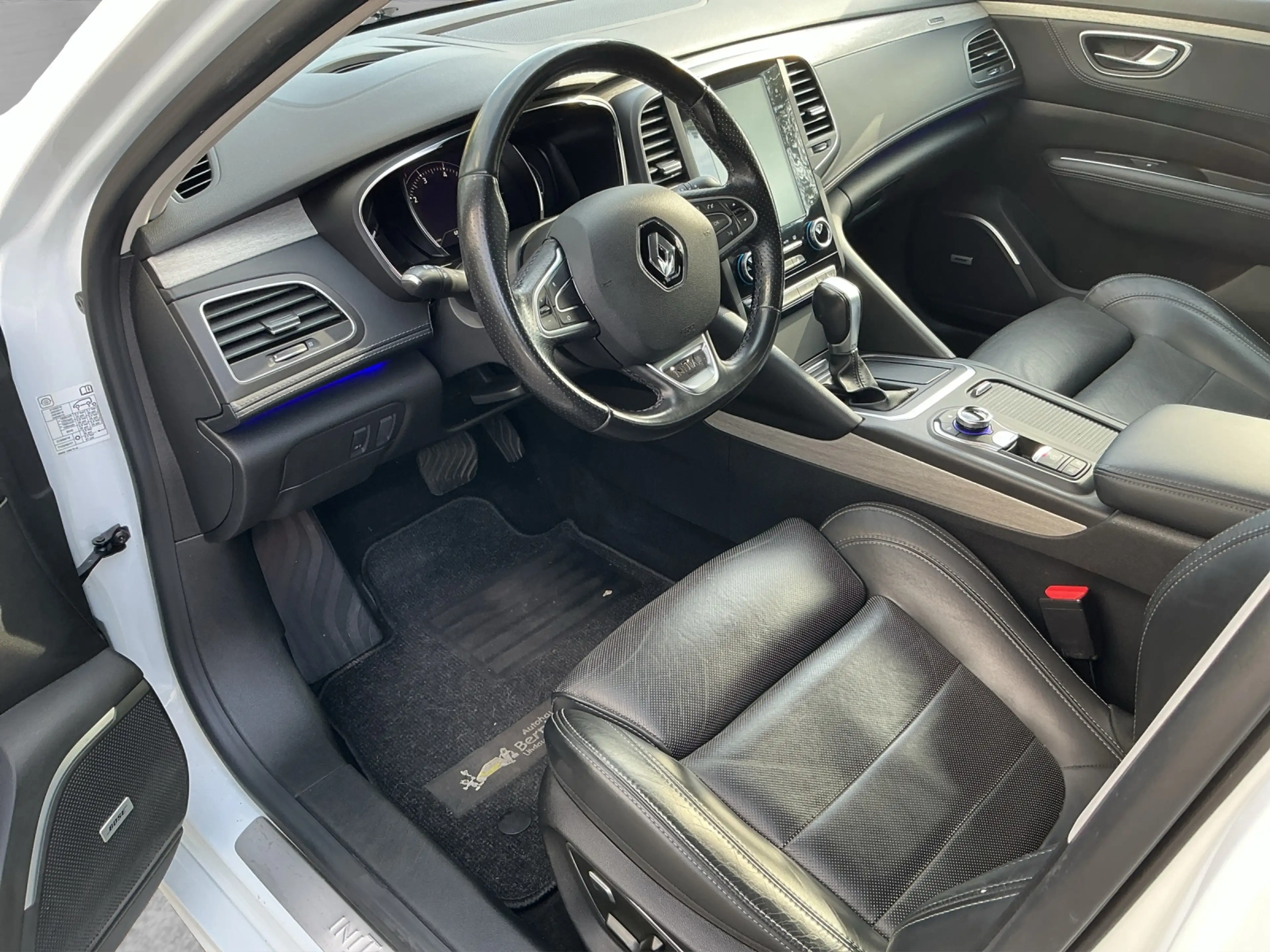 Renault Talisman Grandtour 1.8 TCe 225 EDC Initiale Paris — photo 10
