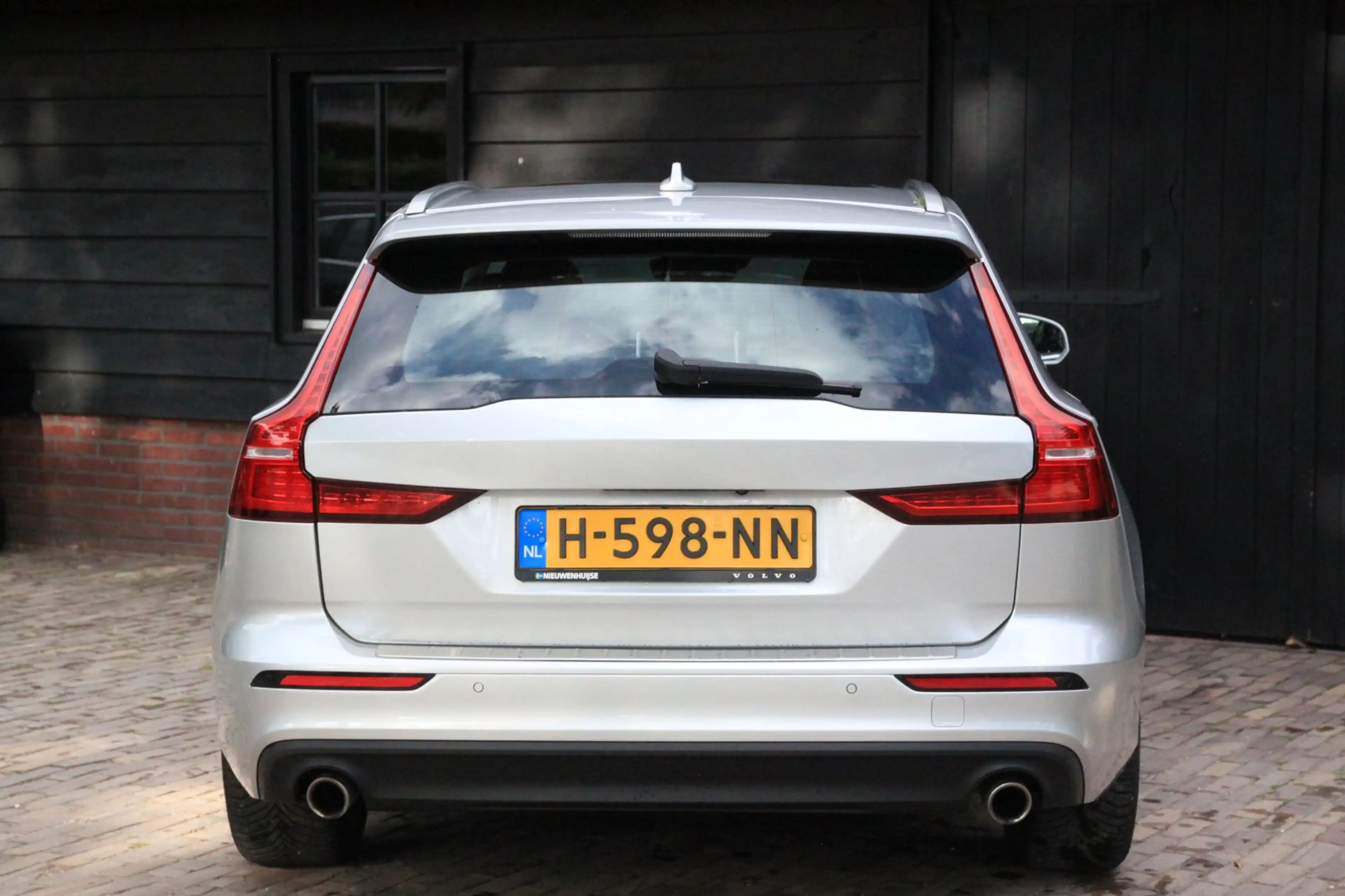 Volvo V60 2.0 T4 Momentum Pro Panorama-Elek,Dak/Camera/Parke — photo 3