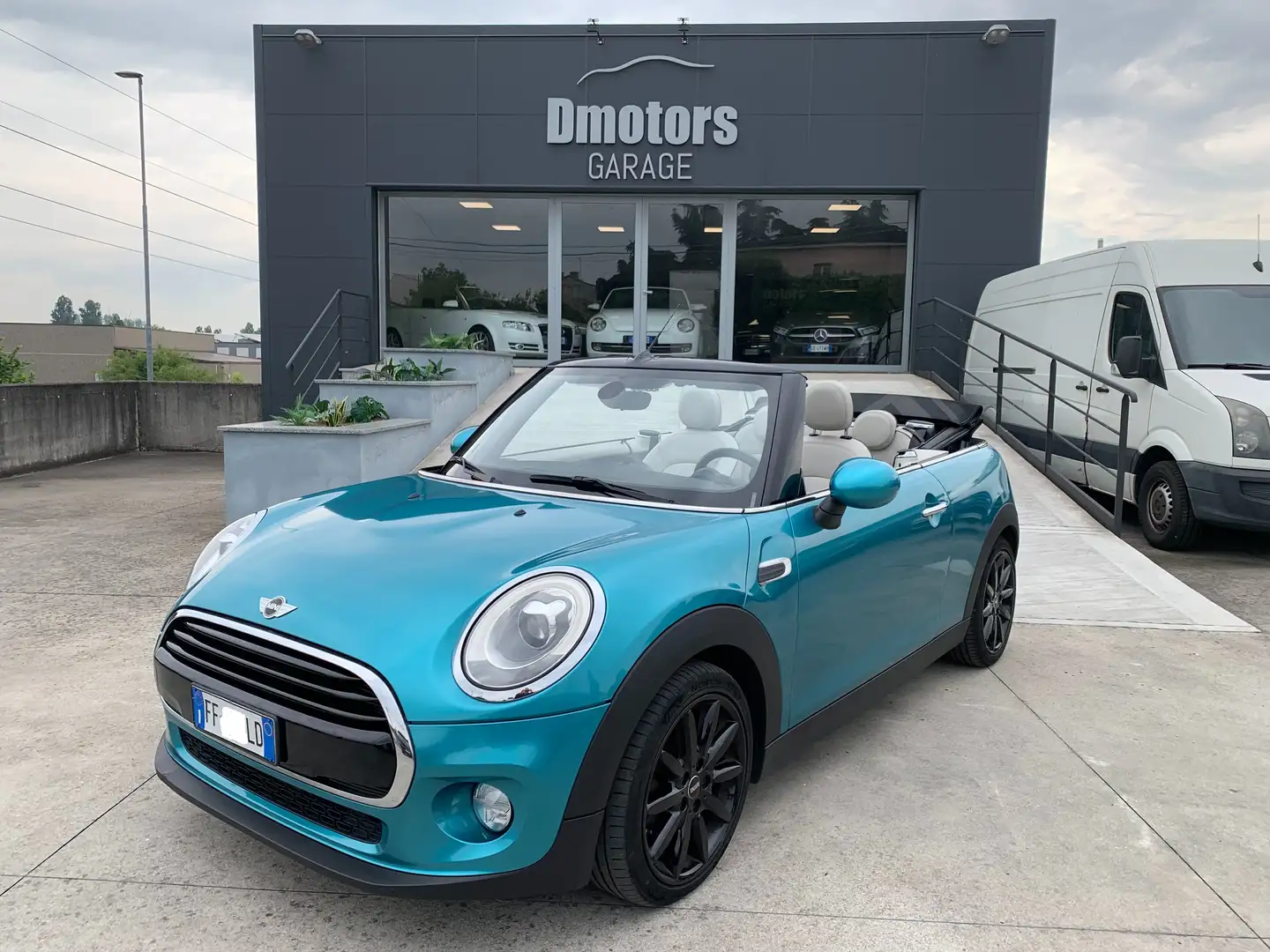 MINI Cooper D Cabrio 1.5 Hype auto -NEOPATENTATI-PELLE BIANCA Azul - 1