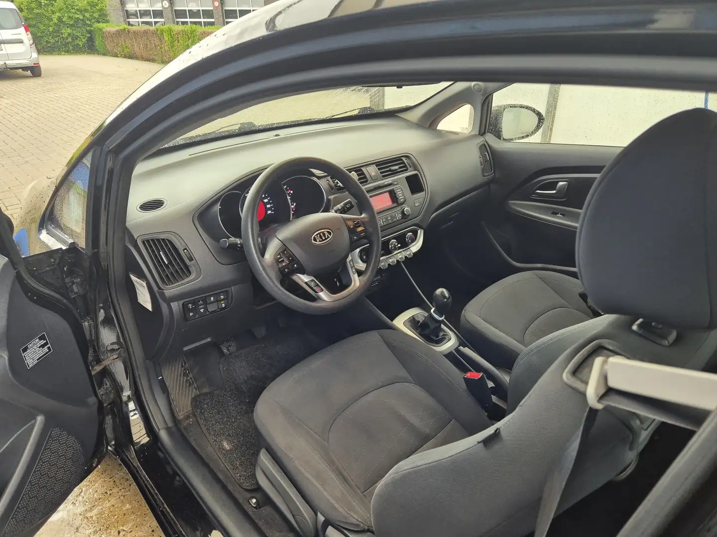 Kia Rio 1.1 CRDI Business Line - 1