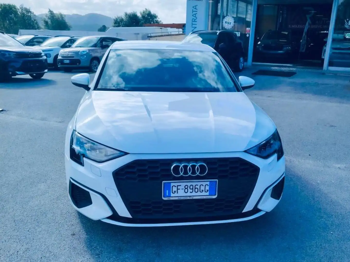Audi A3 A3  Sportback Sportback 30 2.0 tdi S line edition Weiß - 1