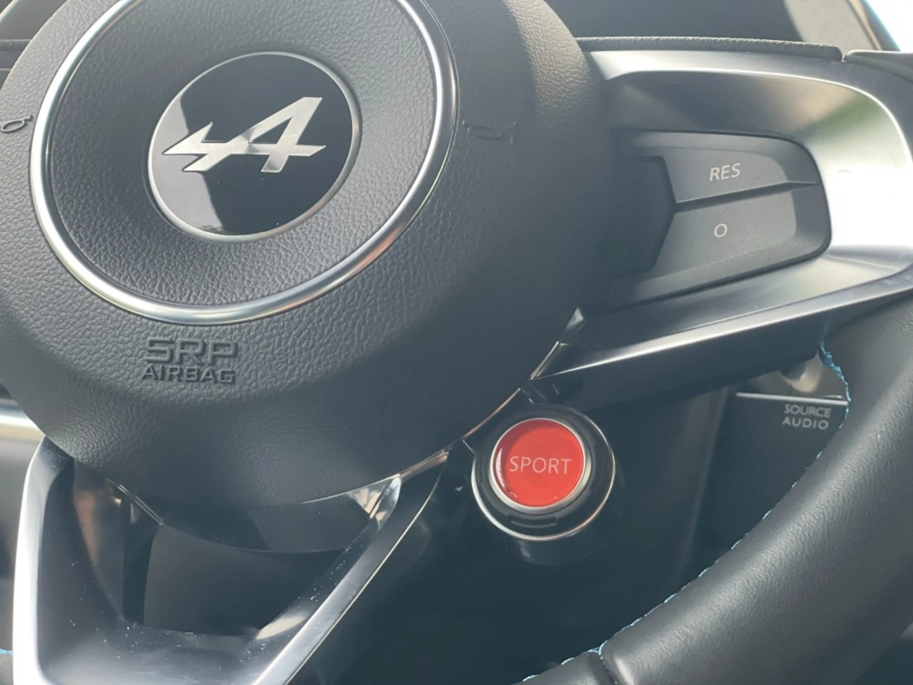 Alpine A110 1.8 TCE Legende/Turbo intercooler 252 PK/ Lage km — photo 9