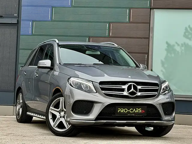 Mercedes-Benz GLE 250 d // 4MATIC // AMG-Line // Luftfahrwerk