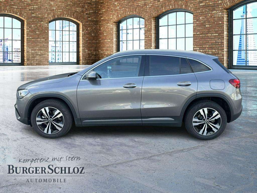 Mercedes-Benz GLA 180