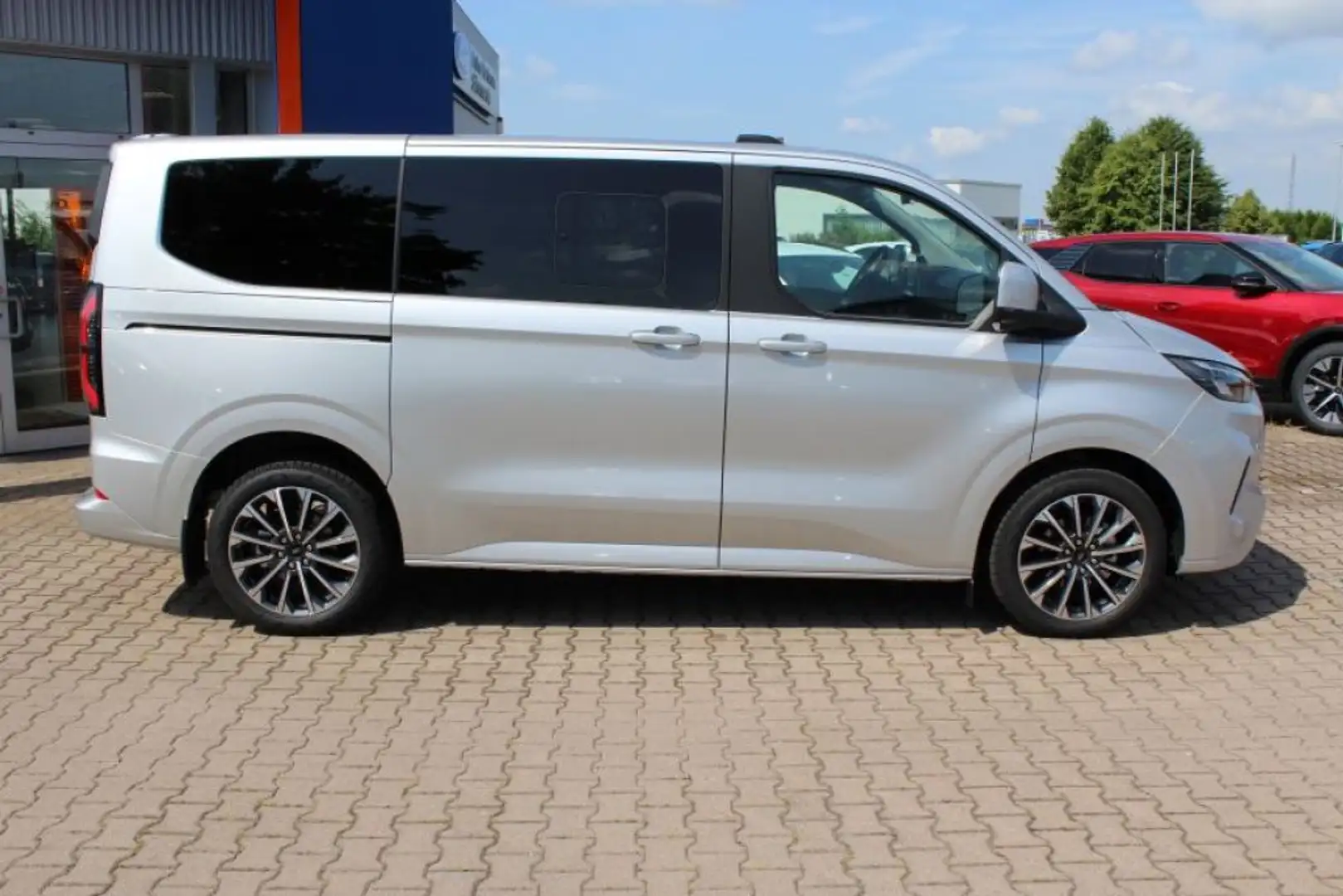 Ford Tourneo Custom Autm. TitaniumX Argent - 2