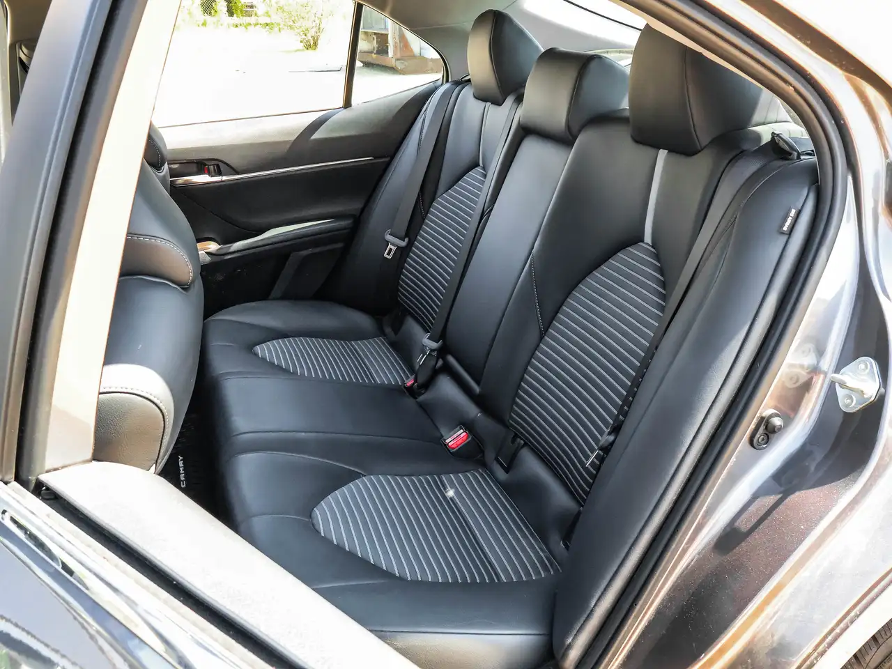 Toyota Camry снимка Toyota Camry