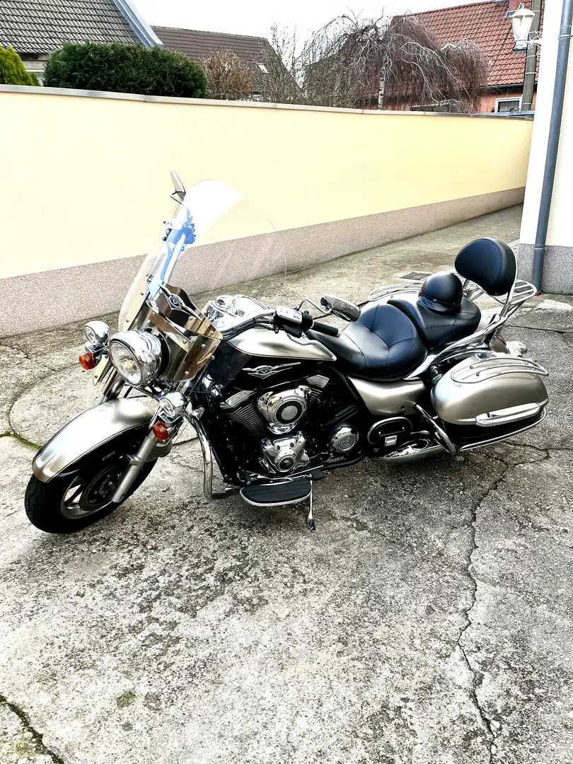 Kawasaki VN 1700 Classic Tourer Argent - 2