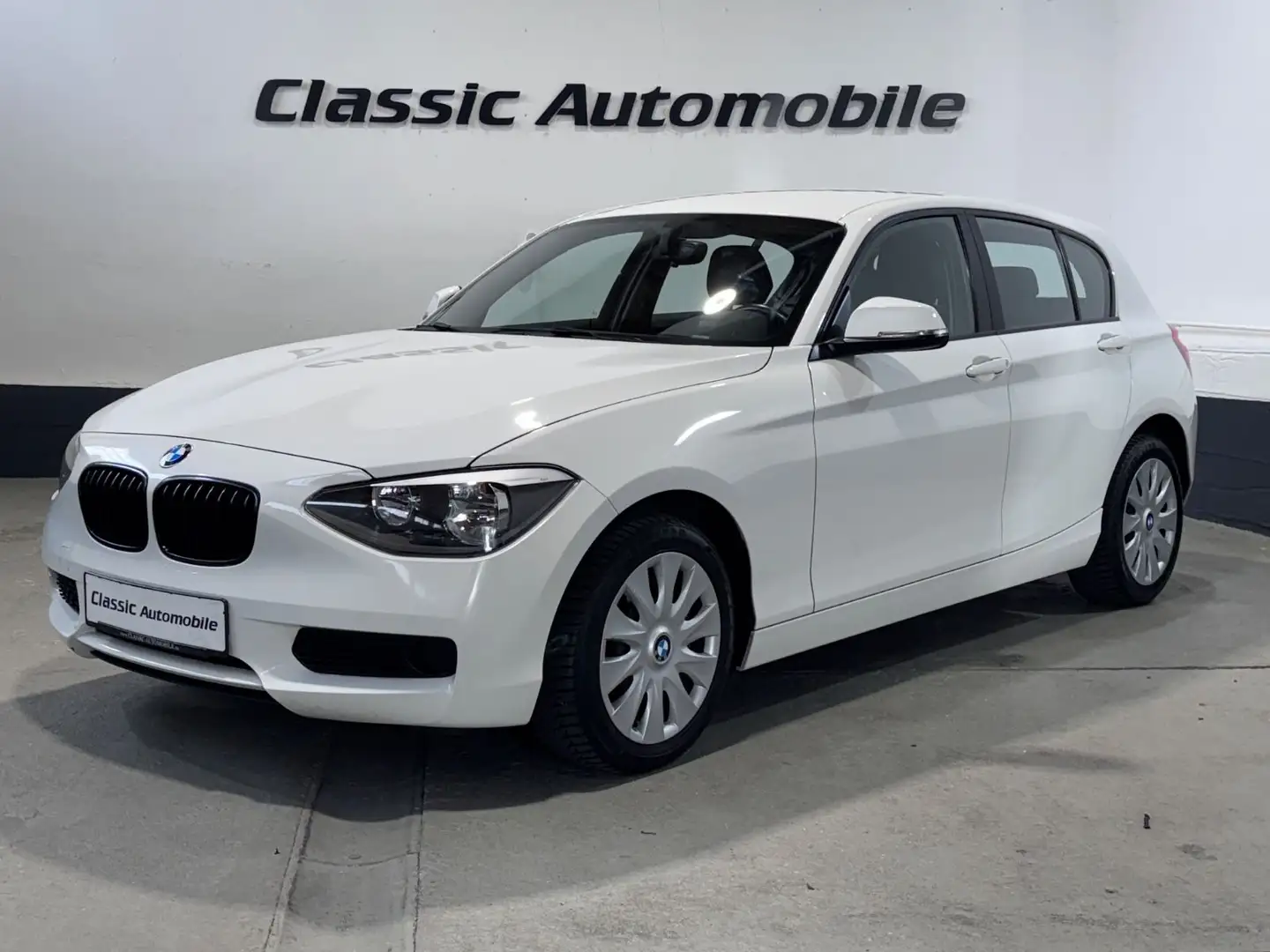 BMW 116 i *Klima*Sitzheizung*Einparkhilfe*Euro 6* Weiß - 1