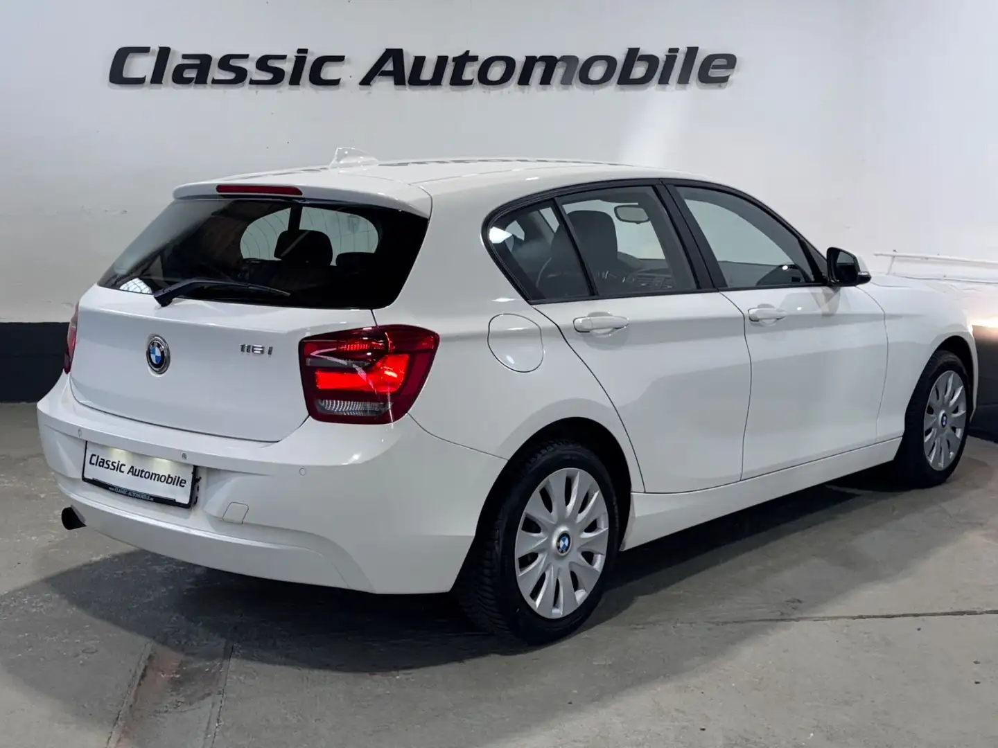 BMW 116 i *Klima*Sitzheizung*Einparkhilfe*Euro 6* Weiß - 2