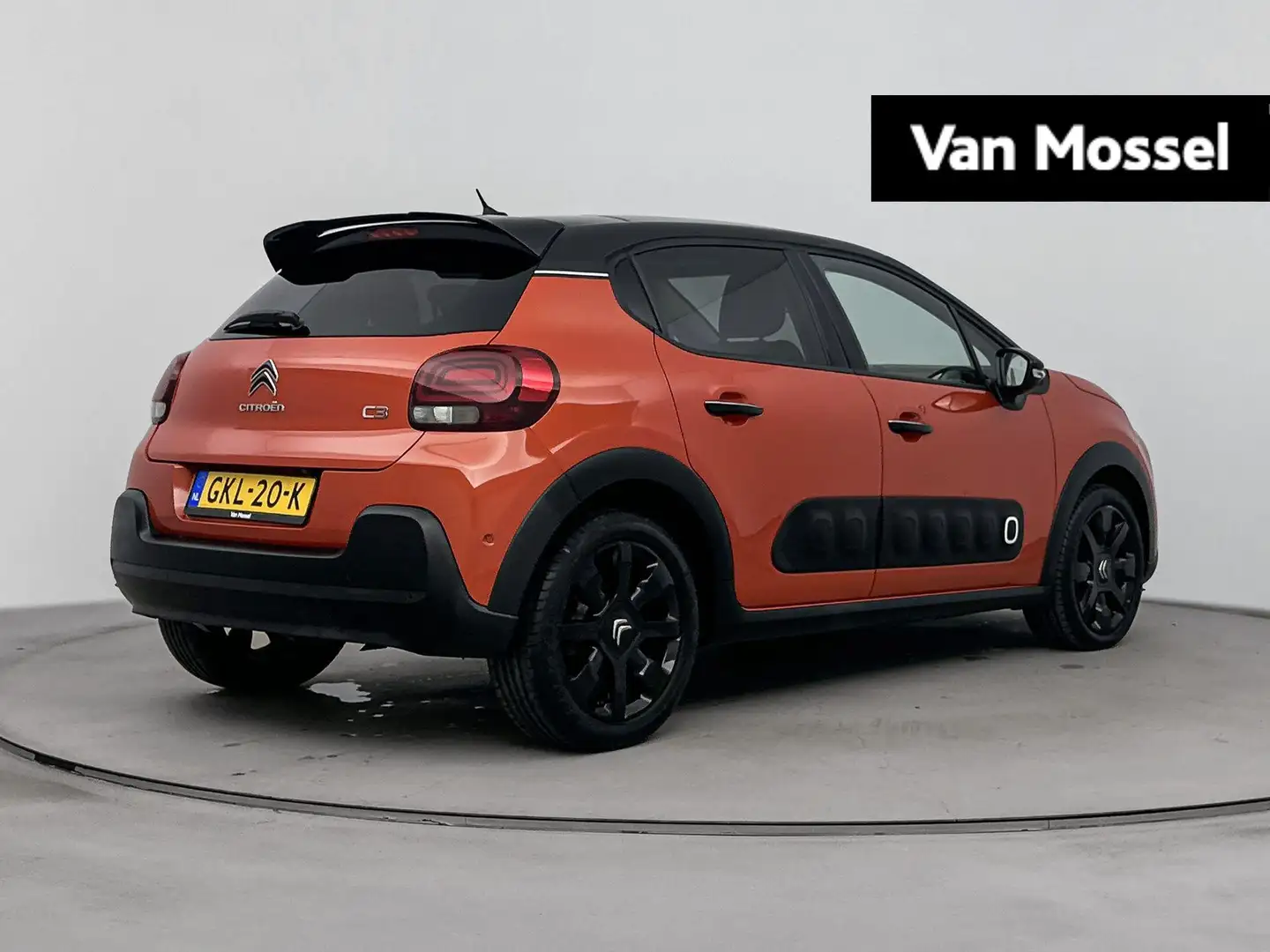 Citroen C3 1.2 PureTech S&S Shine AUTOMAAT | Navigatie | Crui Orange - 1