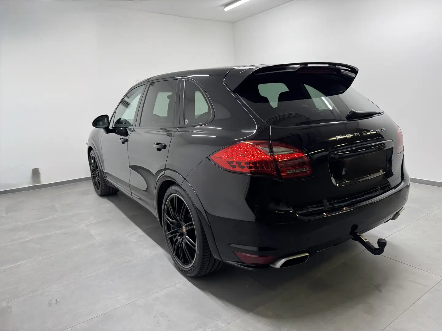 Porsche Cayenne II 3,0 Diesel Aut,Gts Paket,21“,Ahk,.. Schwarz - 2
