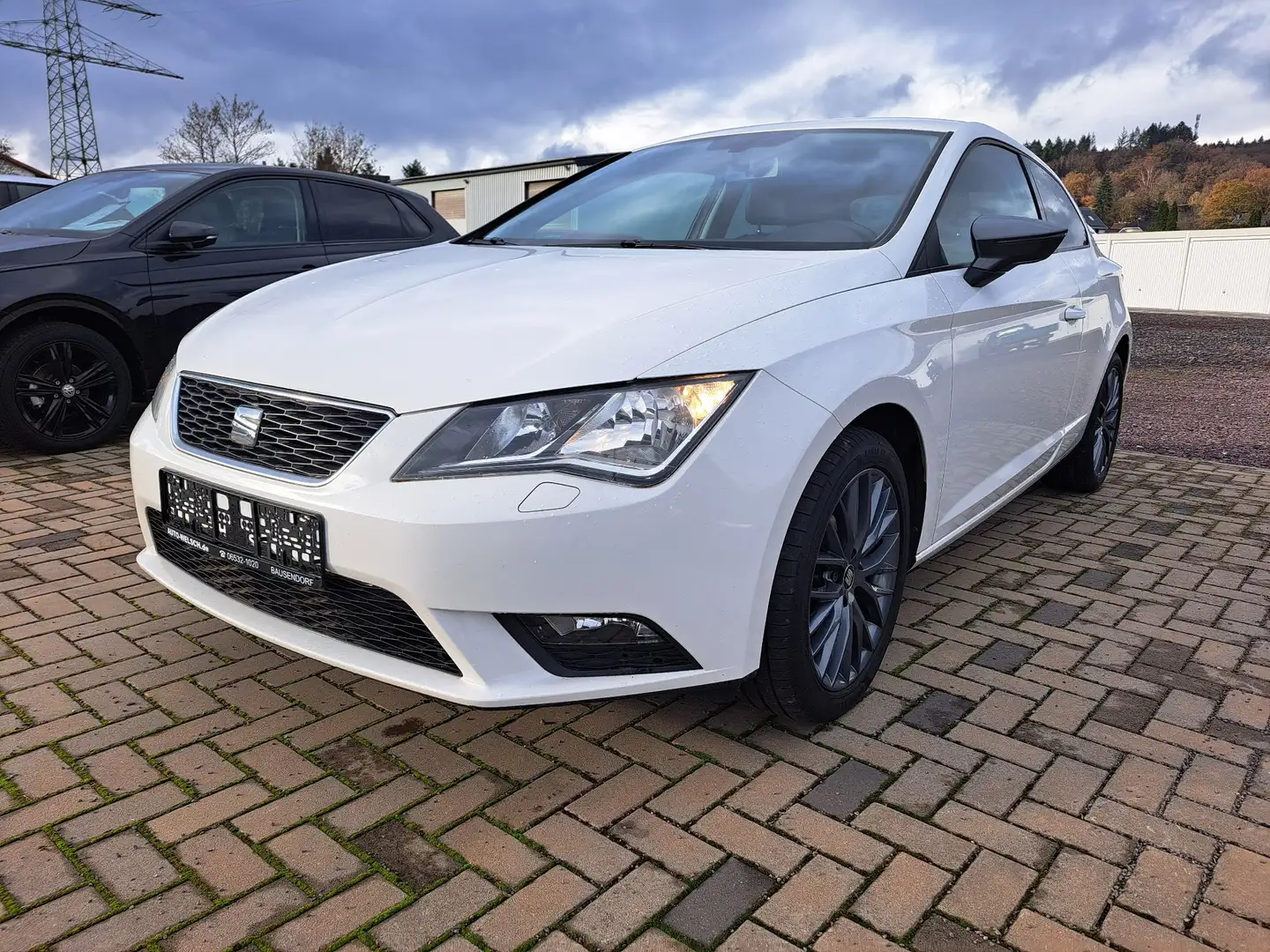 SEAT Leon 1,4 TSI Connect 1. Hand! Weiß - 2