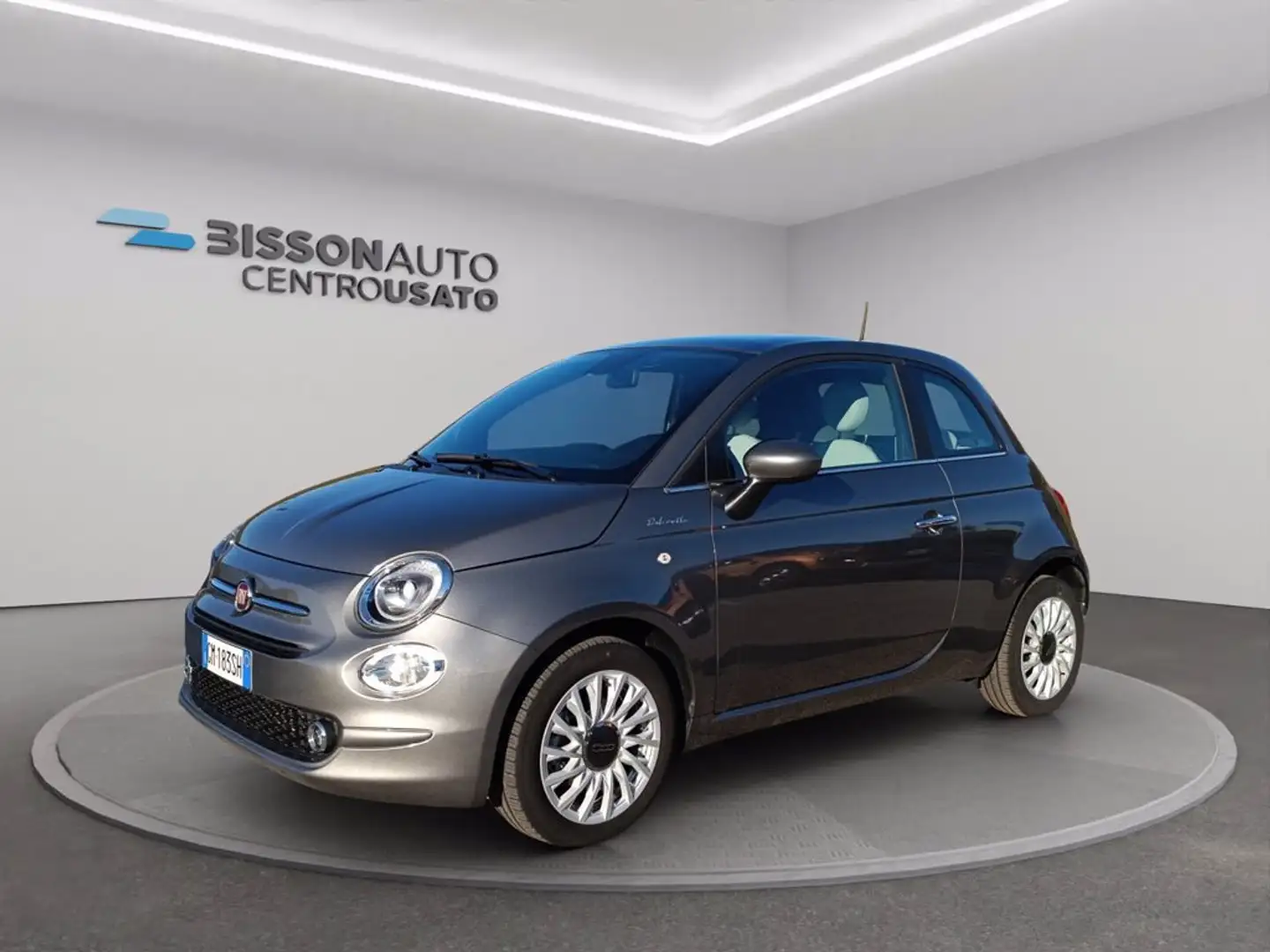 Fiat 500 1.0 hybrid dolcevita 70cv Grijs - 1