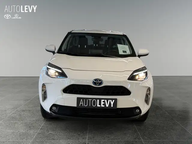 Toyota Yaris Cross view 9