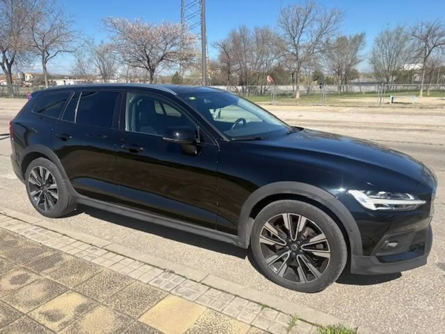 Volvo V60 Cross Country V60 Cross Country D4 AWD Aut. Negro - 2