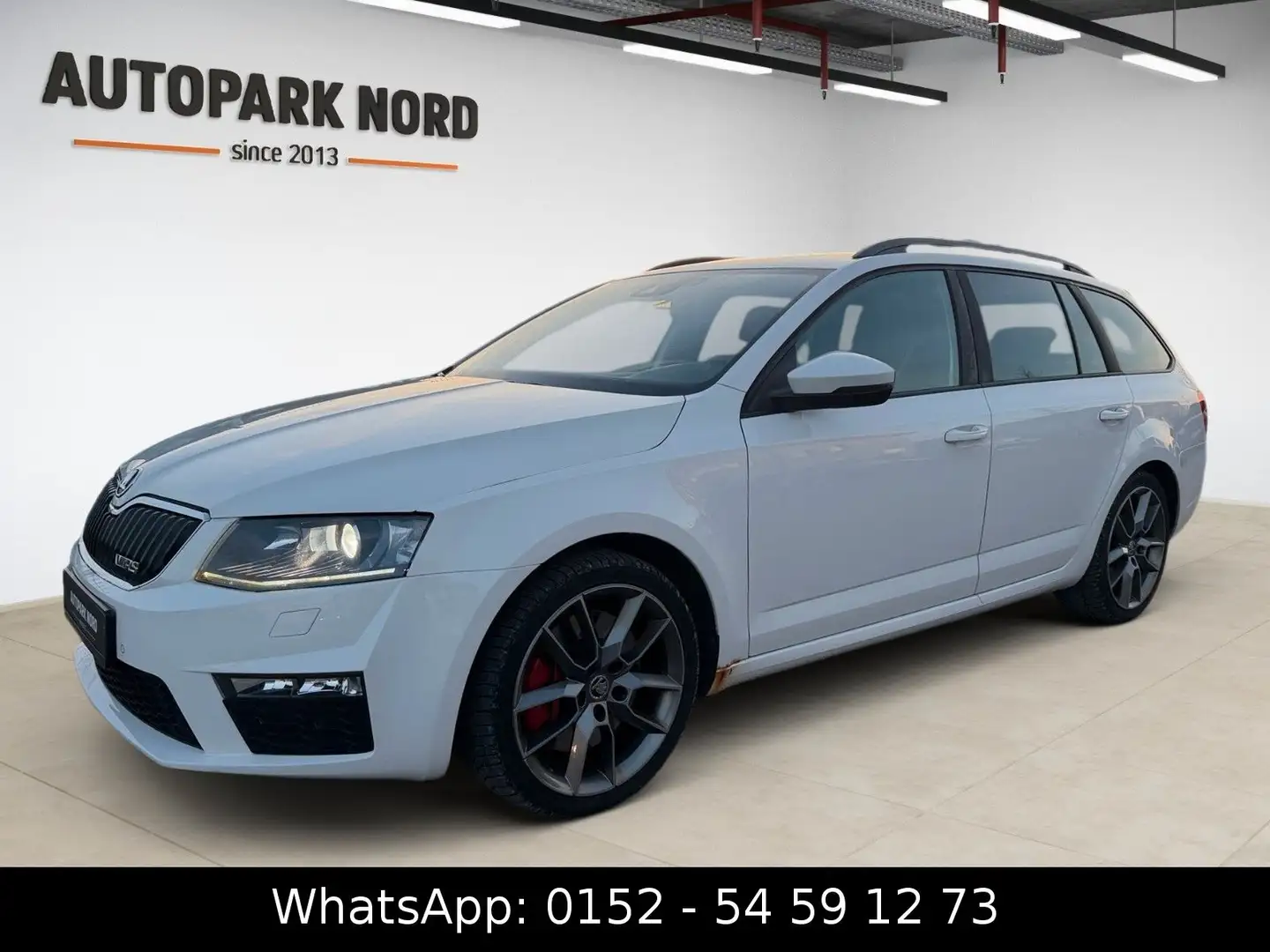 Skoda Octavia Combi 2.0 TSI DSG VRS/BI-XENON/LEDER/LED Weiß - 1