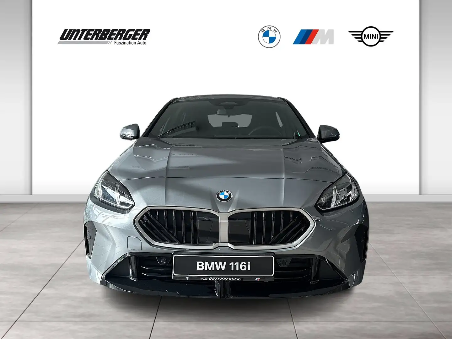 BMW 116 M Sport Grau - 2