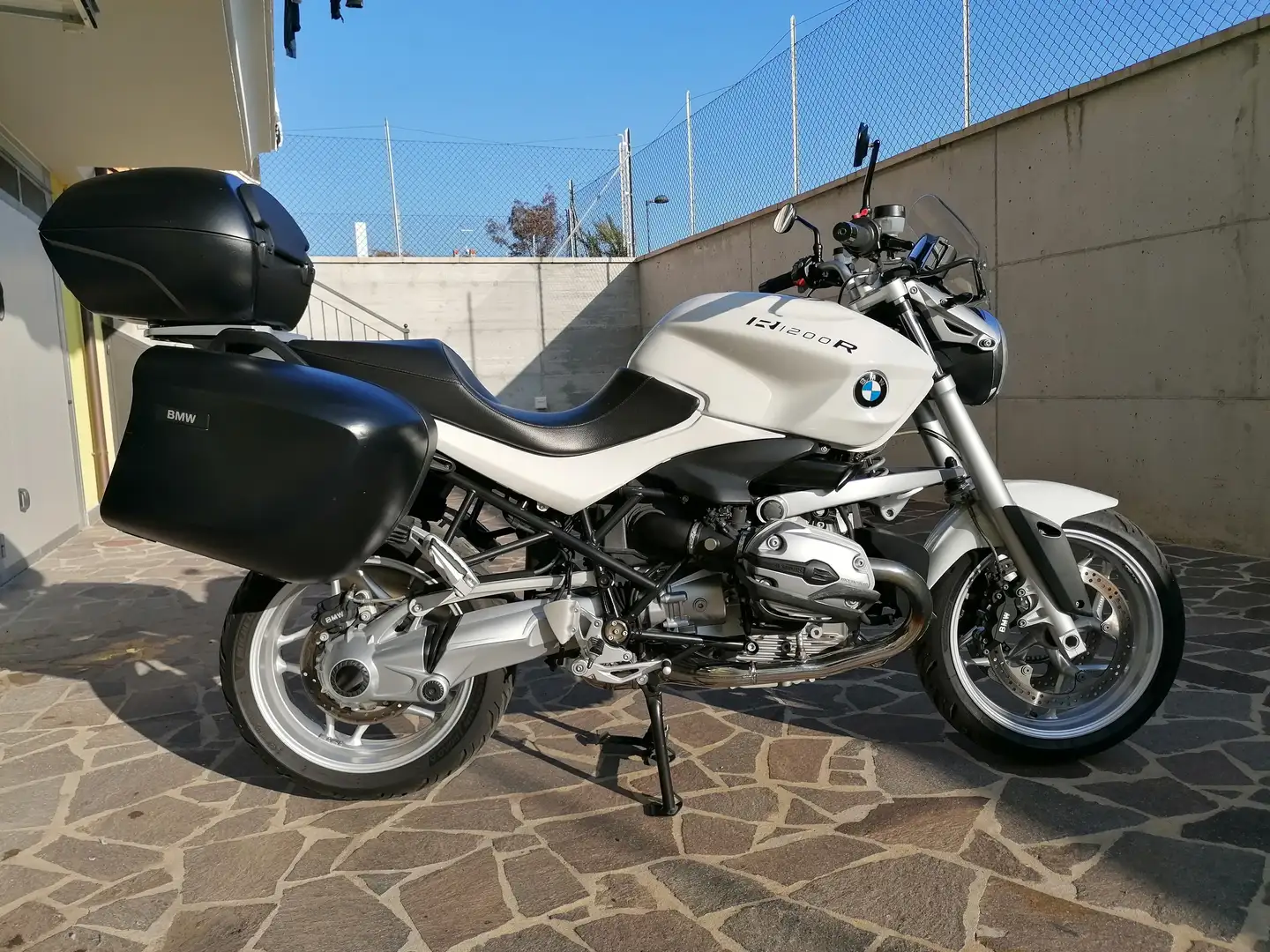 BMW R 1200 R Biały - 1