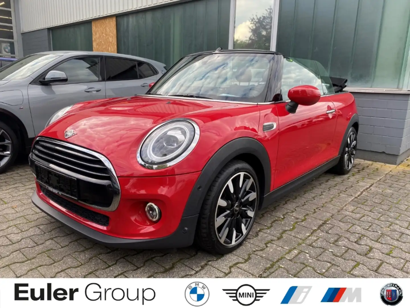MINI Cooper Cabrio Navi LED Sportsitze Rückfahrkamera Tempomat Rot - 1