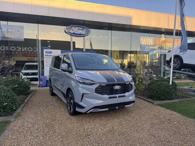 Ford Transit Custom 320 L1H1 VA Autm. Sport