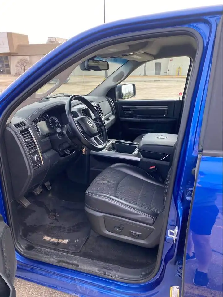 RAM 1500 снимка RAM 1500
